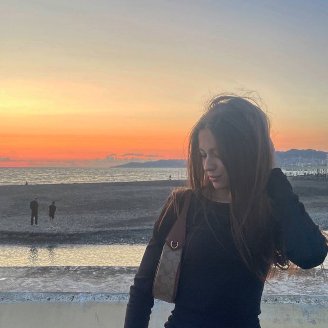 big photo