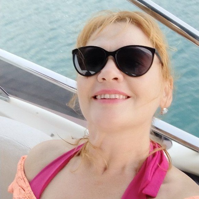 Ева
