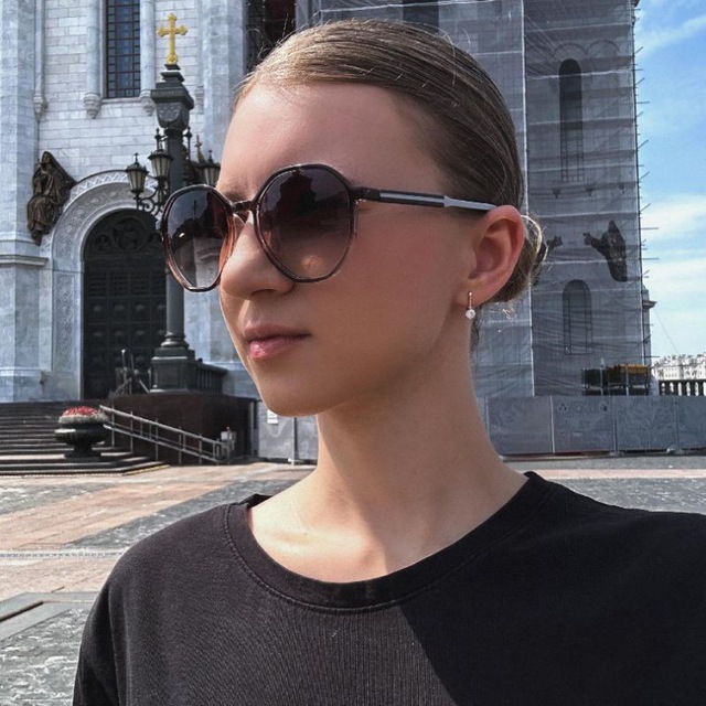 big photo