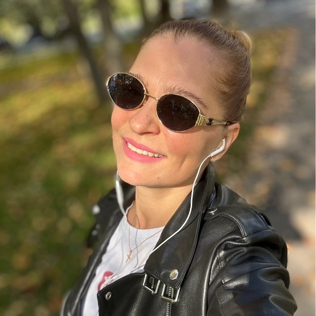 Елена 🙏💒☀️