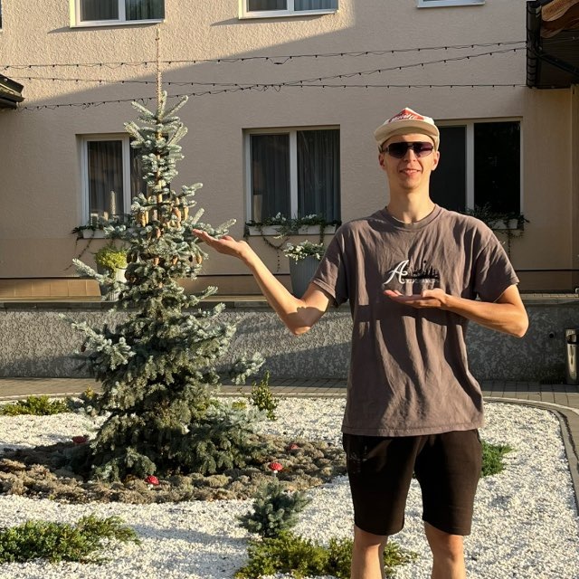 big photo