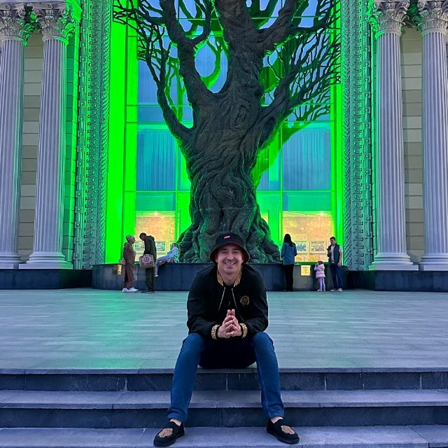 big photo