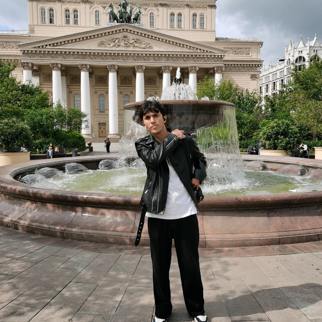 big photo