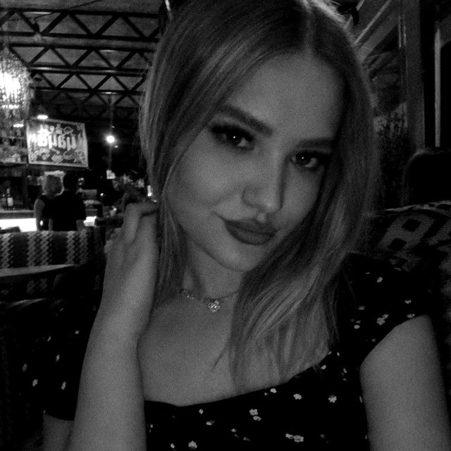 Viktoria🌸