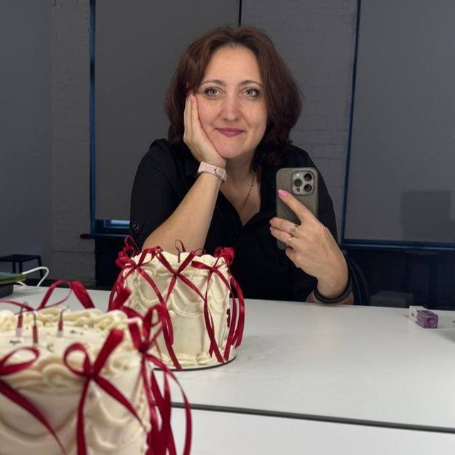 Елена Еленчик ✨️