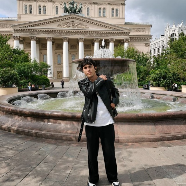 big photo