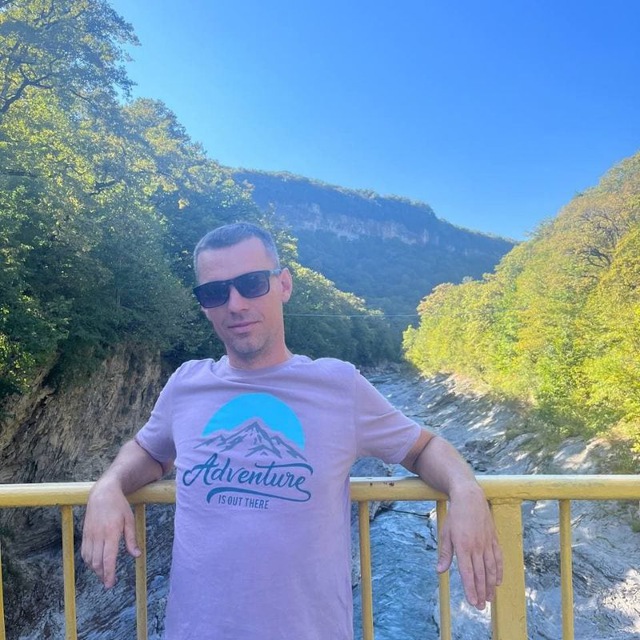 big photo