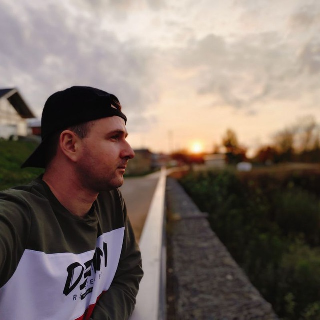 big photo
