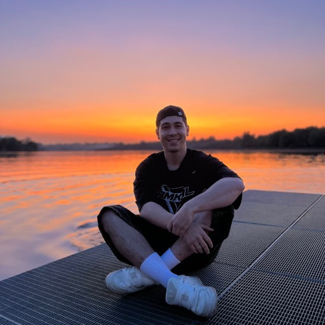 big photo