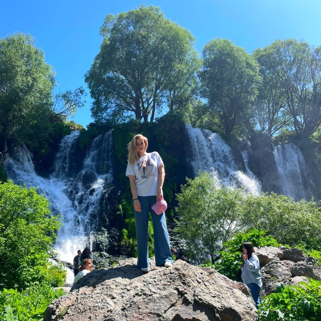 big photo