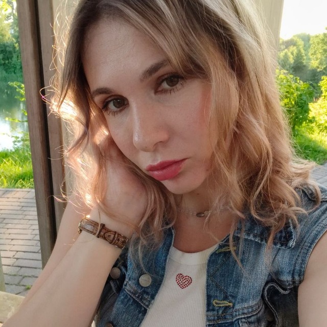 Ева