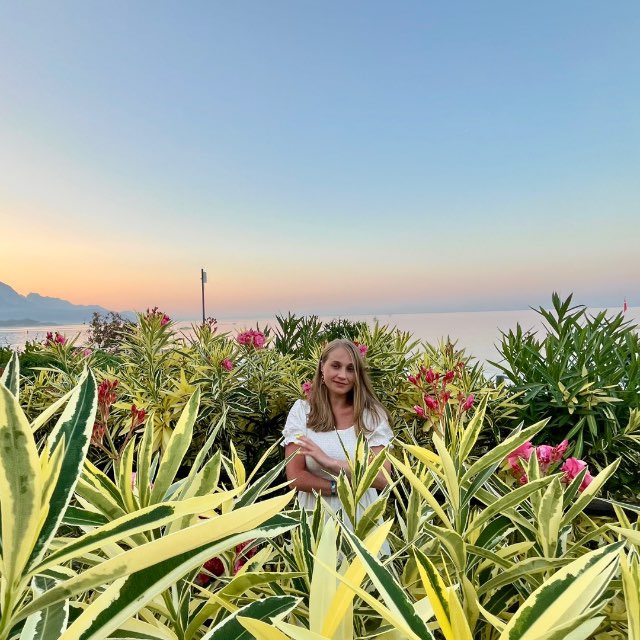 big photo